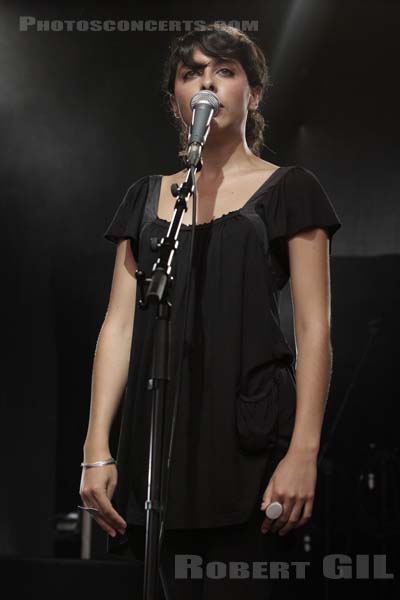 CARMEN MARIA VEGA - 2008-07-12 - LA ROCHELLE - La Motte Rouge - 